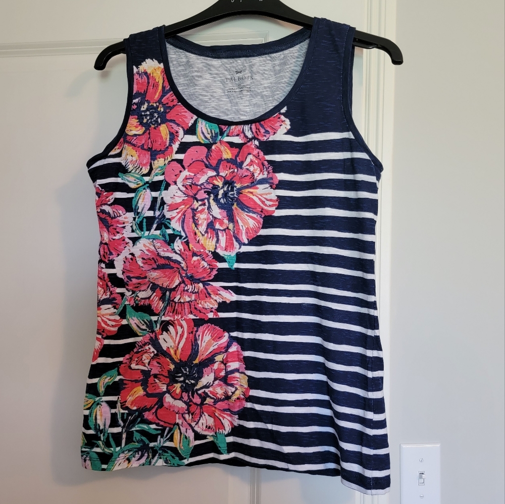 Talbots, cotton, scoop neck tank with floral design in XS.